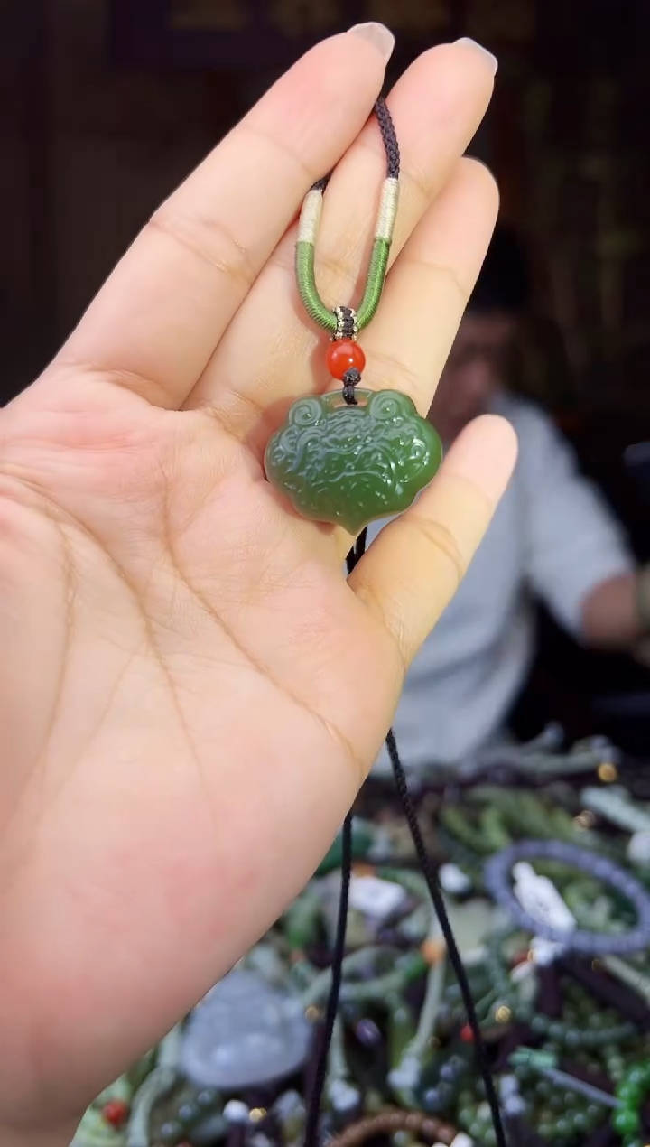 颈饰未镶嵌和田玉多样性发货拍一发一