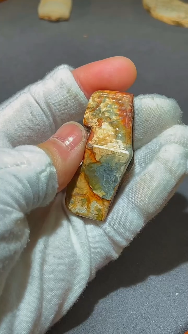 【闪购商品】和田玉颈饰未镶嵌11111111111111