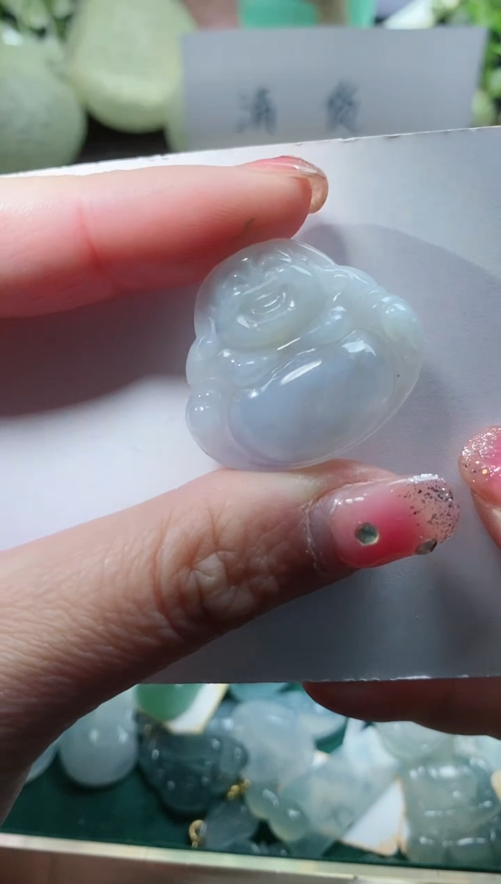 【闪购商品】翡翠颈饰未镶嵌天然A货翡翠一件