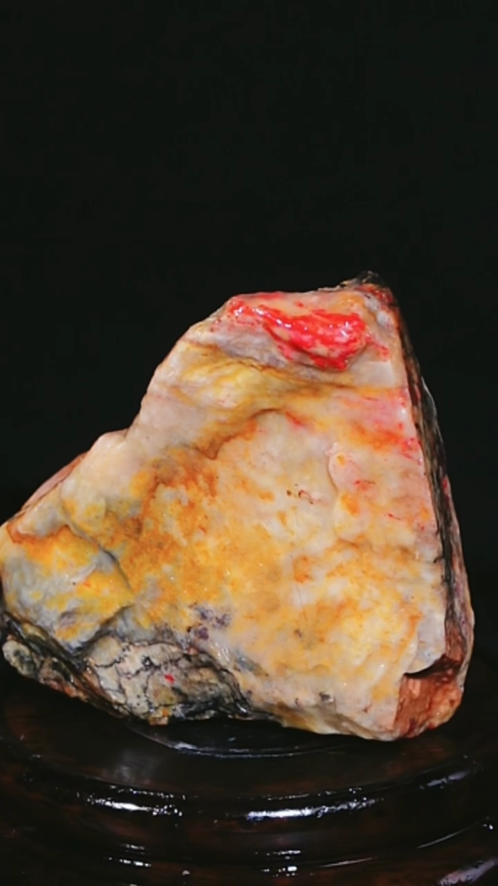 昌化鸡血石昌化鸡血石