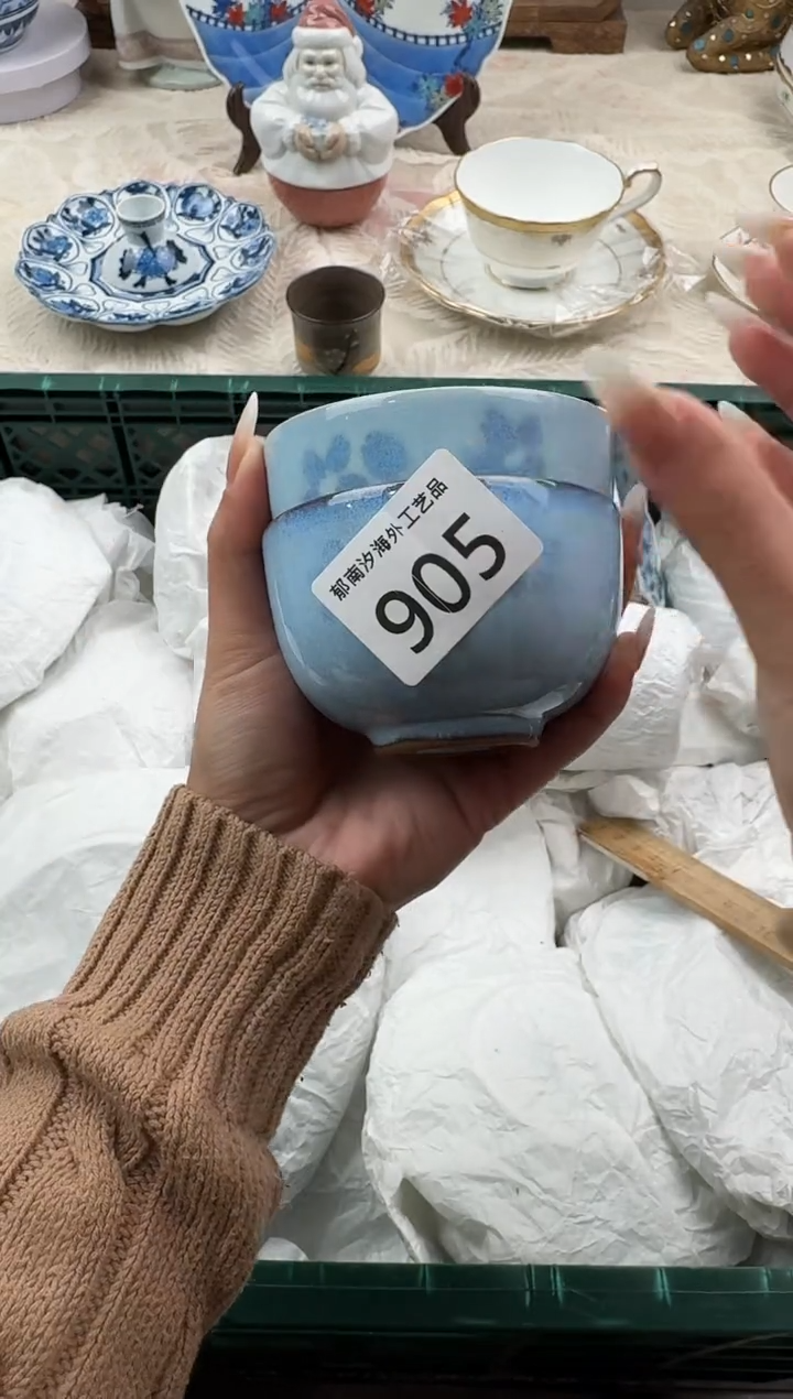 l****0A          905
