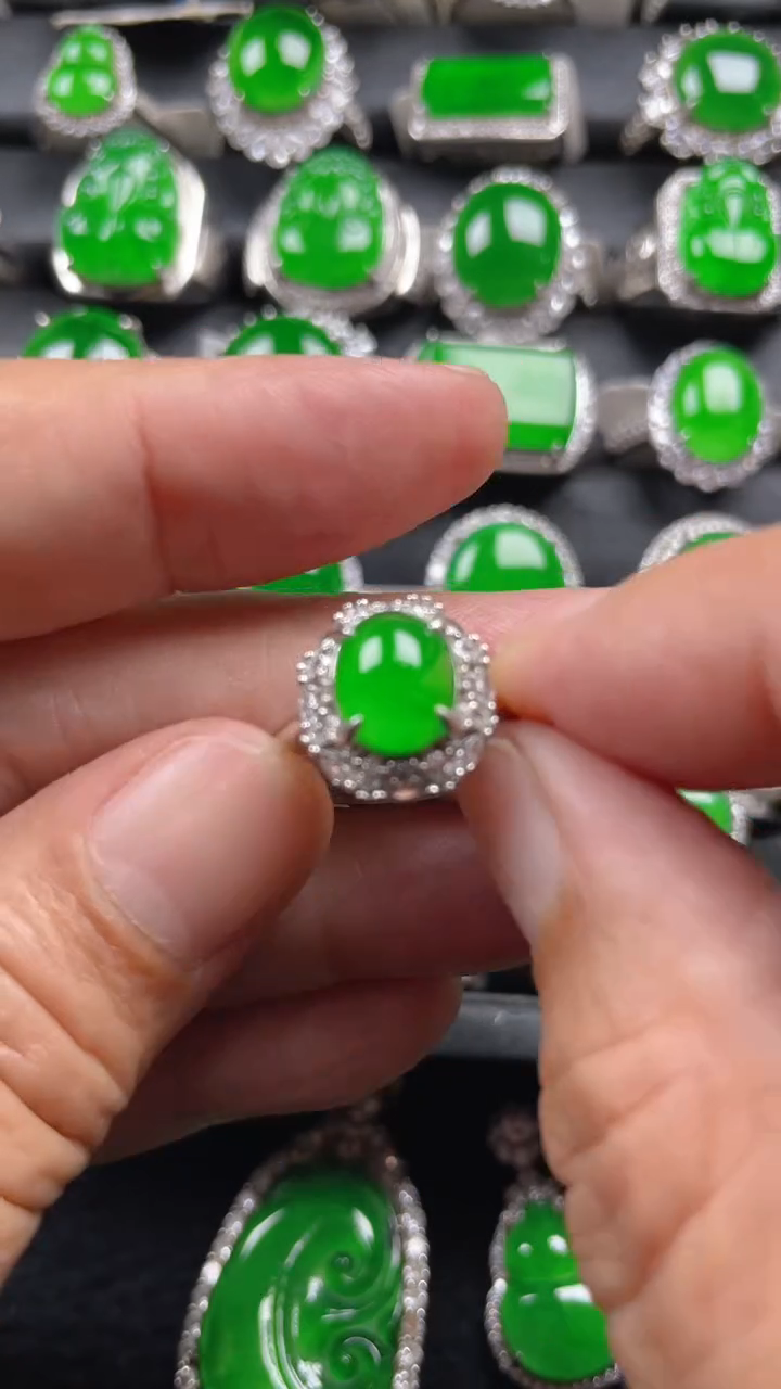 银S925镶嵌戒指翡翠翡翠