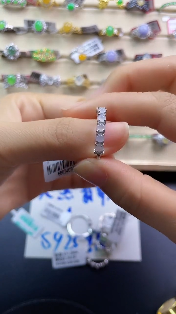 银S925镶嵌戒指翡翠翡翠 蛋面 银S925镶嵌