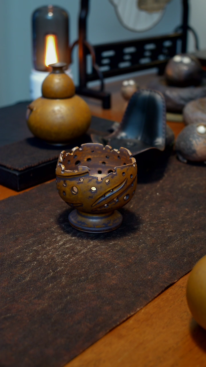 【闪购商品】陶泥镂空烛台摆件手作