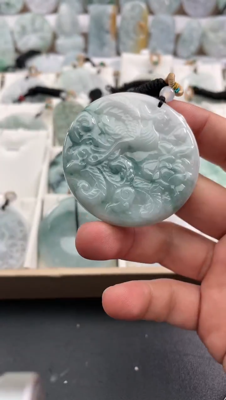 颈饰未镶嵌翡翠26/01/02/76