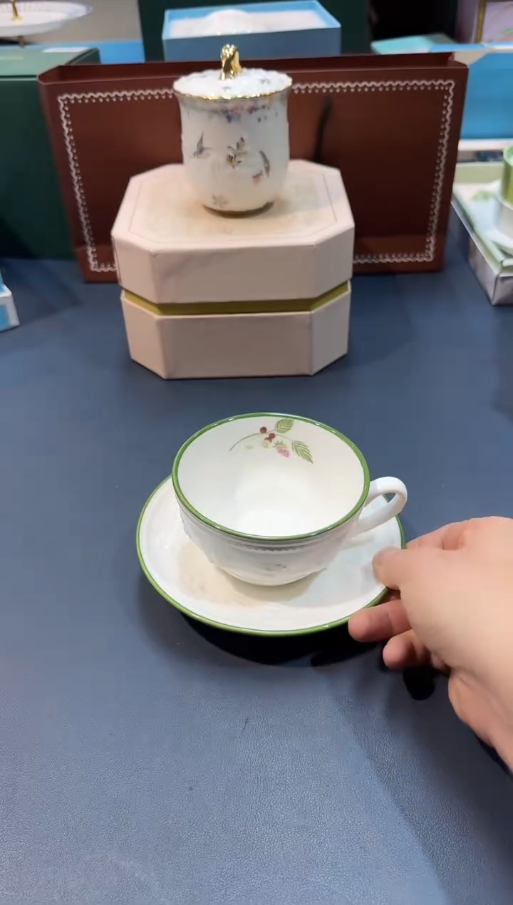 【闪购商品】碗 F351-H320全场正品，京东包邮