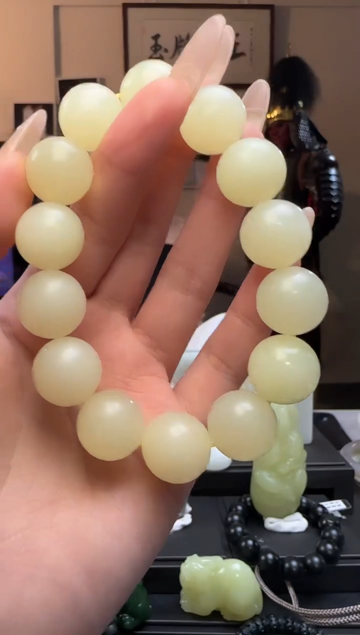 【闪购商品】和田玉黄口圆珠未镶嵌手串