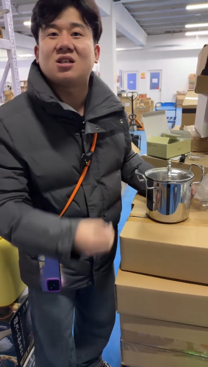 阿奔 样品 不锈钢2L 带盖小汤锅