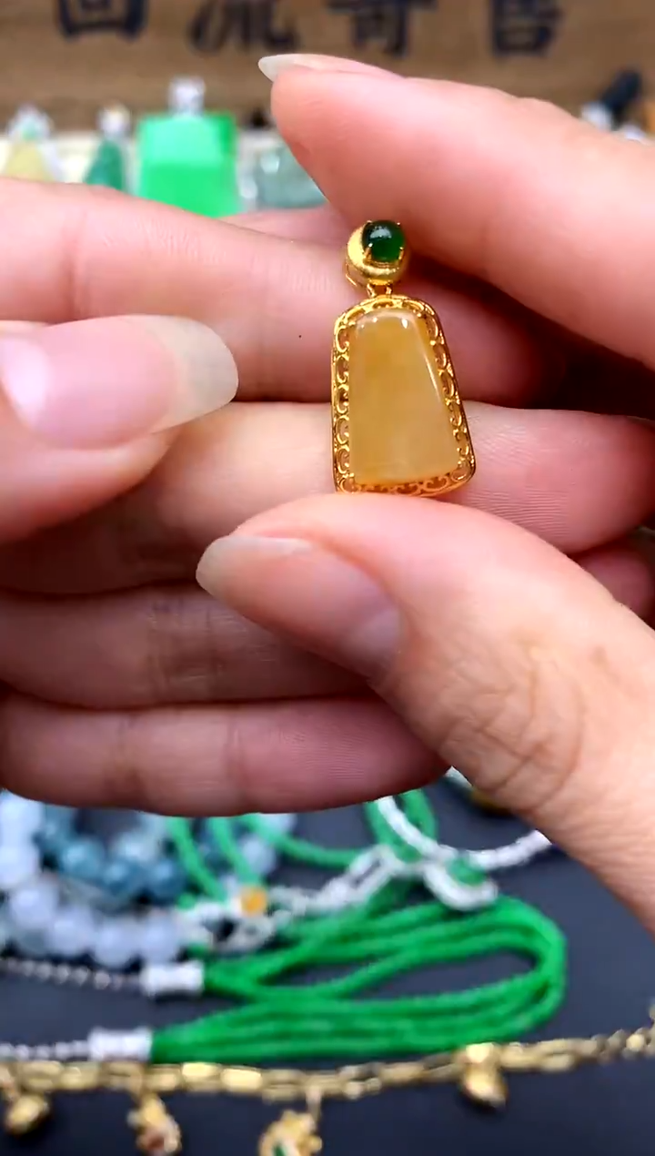 【闪购商品】翡翠颈饰18K金镶嵌214-中国好珍宝