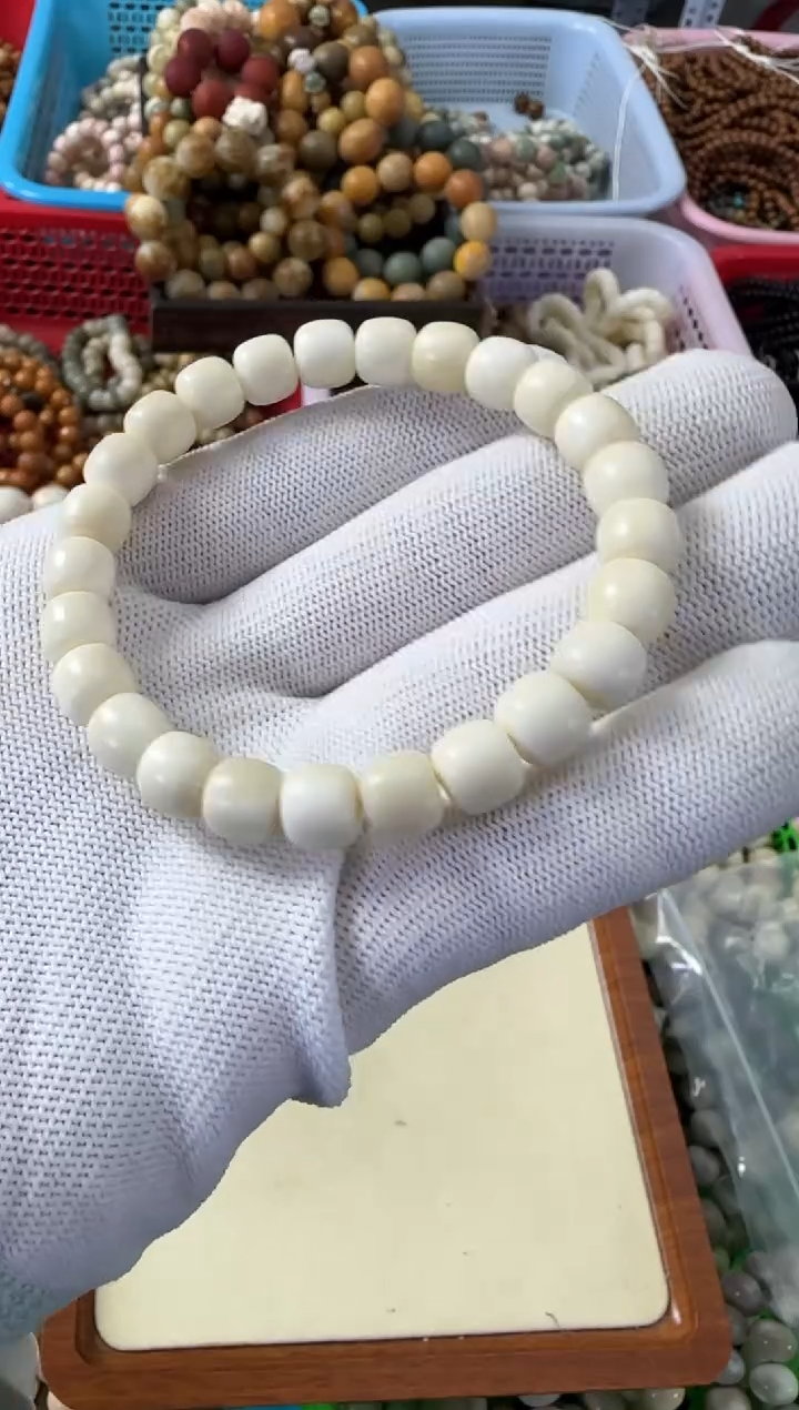【闪购商品】白玉菩提手串8*9白玉菩提