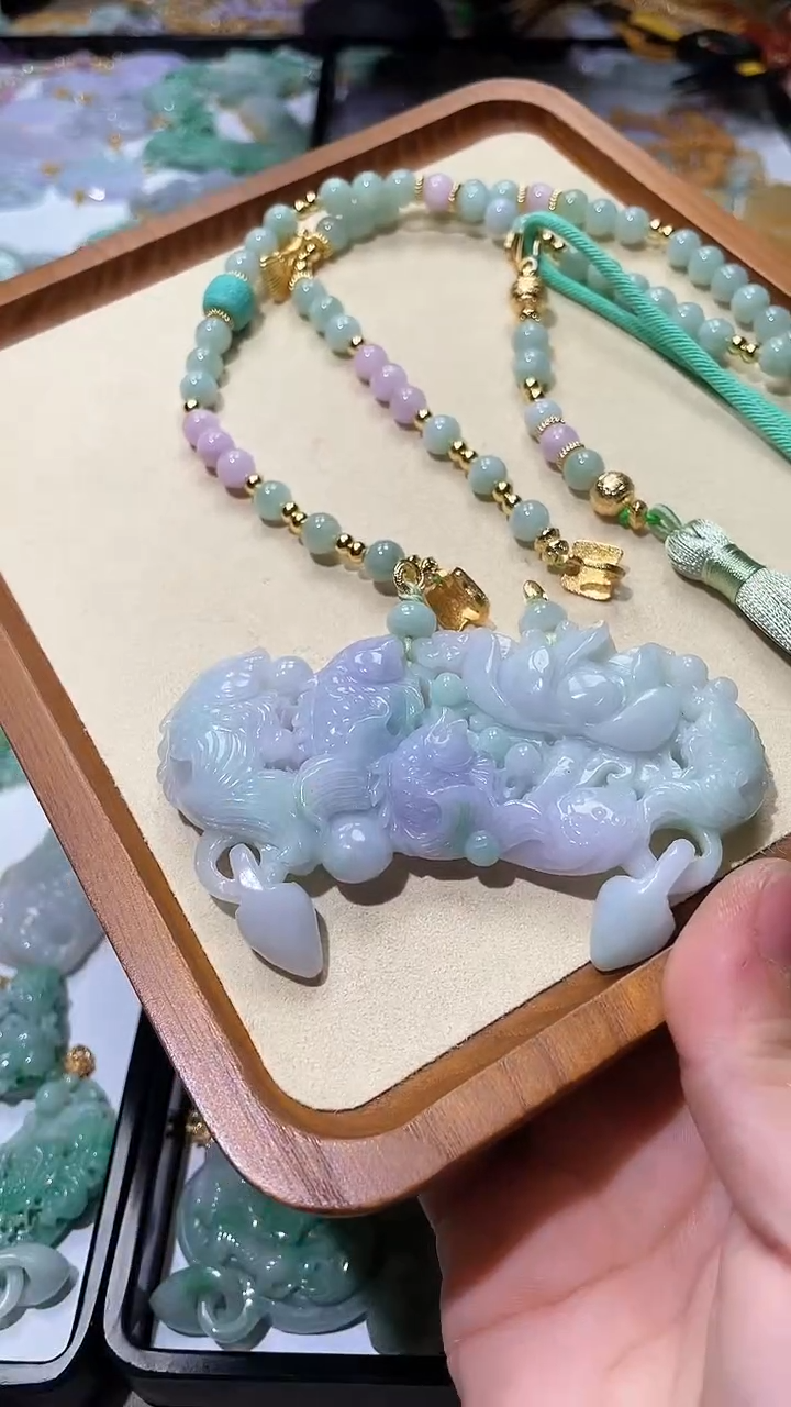 【闪购商品】翡翠颈饰未镶嵌吊坠