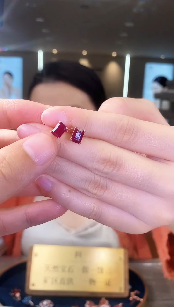 【闪购商品】红宝石耳饰银S925镶嵌09