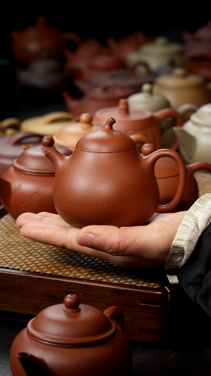 【闪购商品】紫砂茶壶茄瓜红666666666661