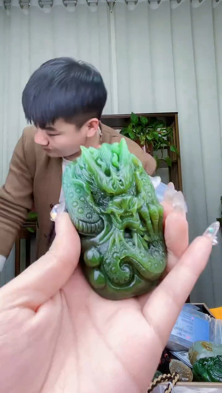 【闪购商品】和田玉挂件未镶嵌拍一发一，多样性发货！