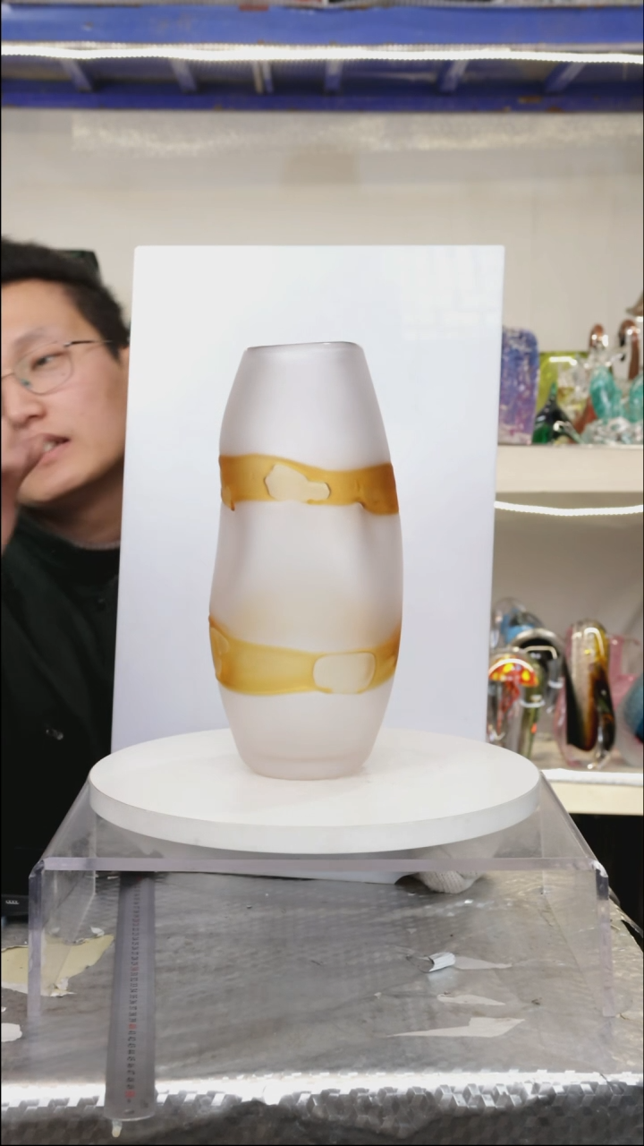 【闪购商品】琉璃【幻彩】高29精品琉璃正常手工痕迹