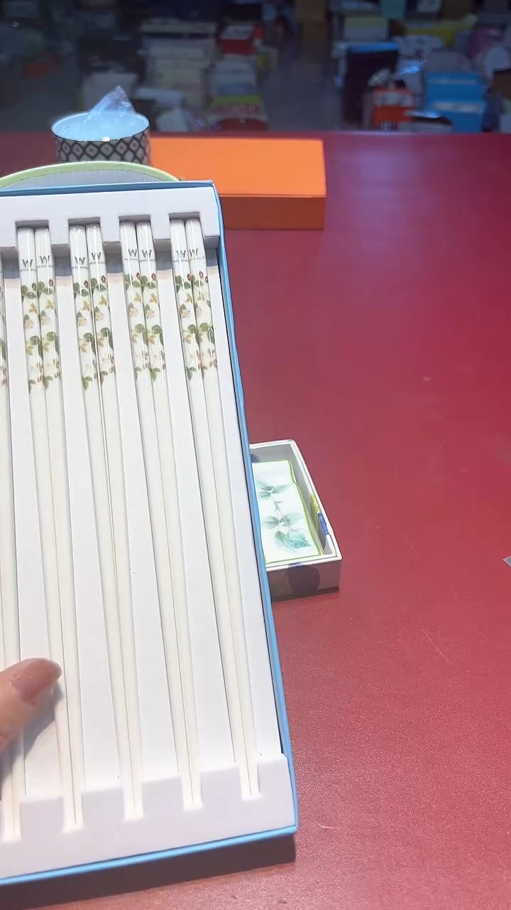 【闪购商品】瓷片锅碗瓢盆一件不剩