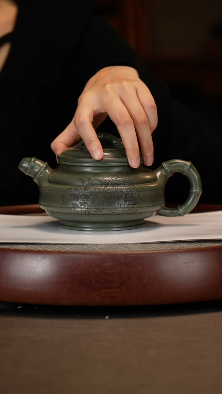 【闪购商品】紫砂茶壶双线竹鼓+泰山画400c