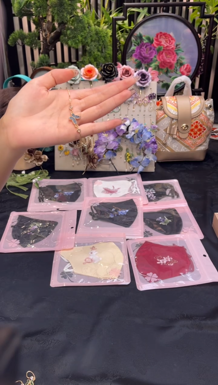 织绣꧁***꧂非遗苏绣手工饰品