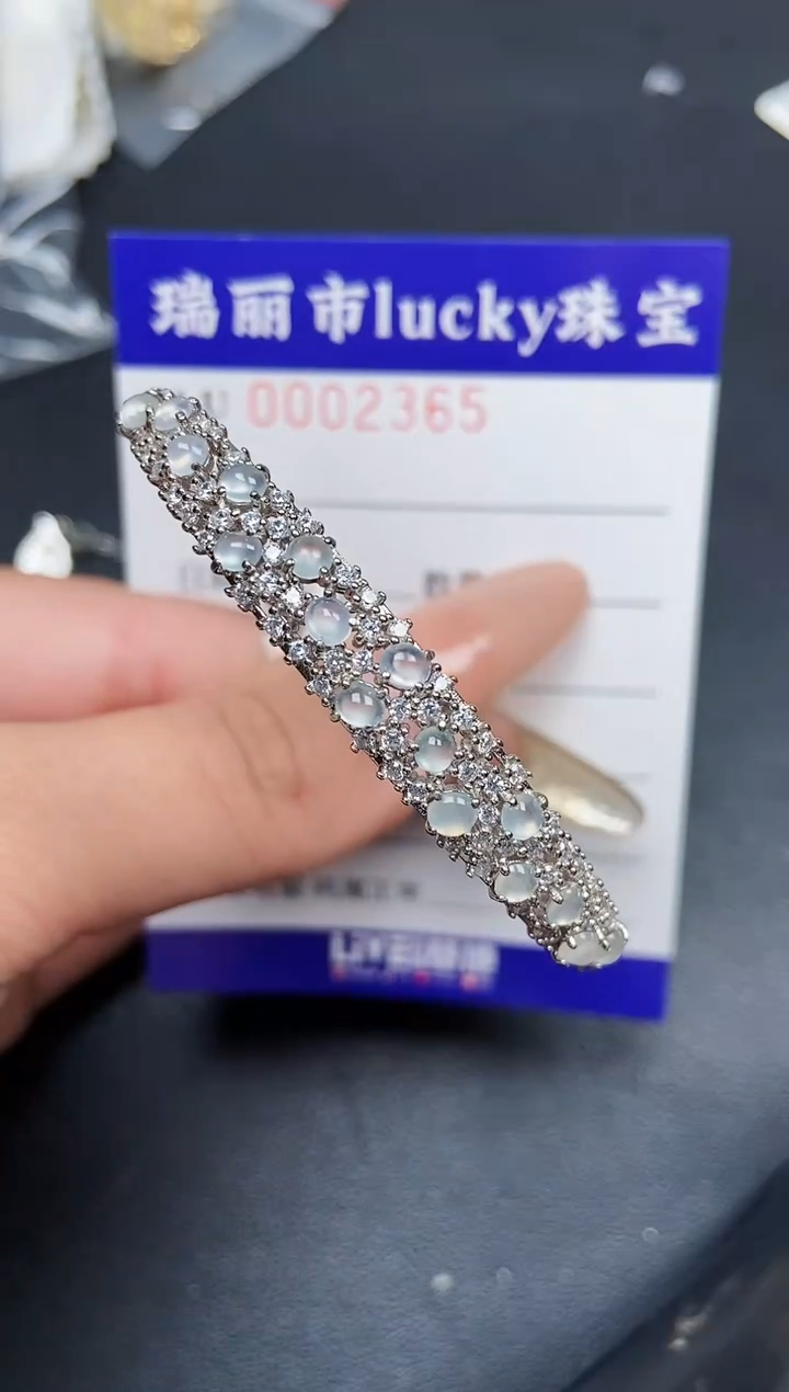 【闪购商品】翡翠颈饰银S925镶嵌2365