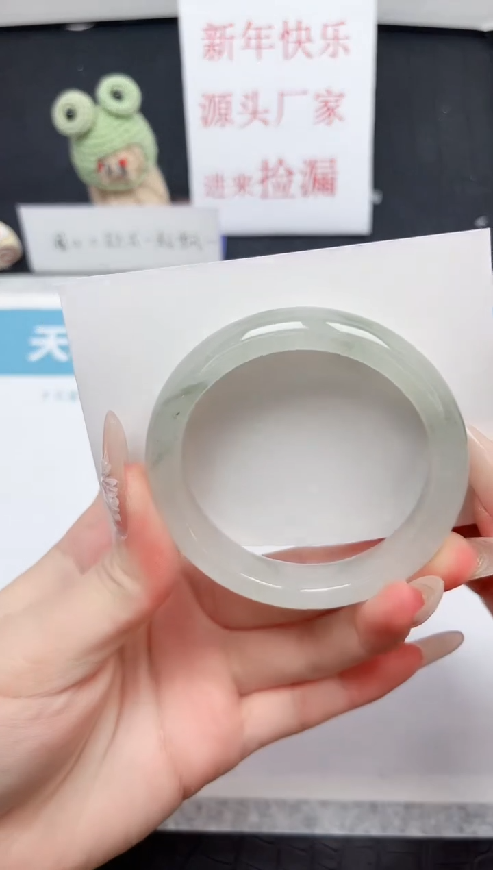 【闪购商品】石英质玉手镯未镶嵌342-52.9