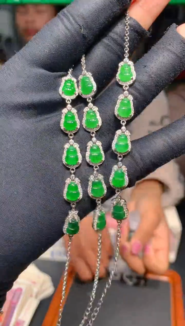 【闪购商品】定制翡翠未镶嵌17定制翡翠-多样性发货（发其一）