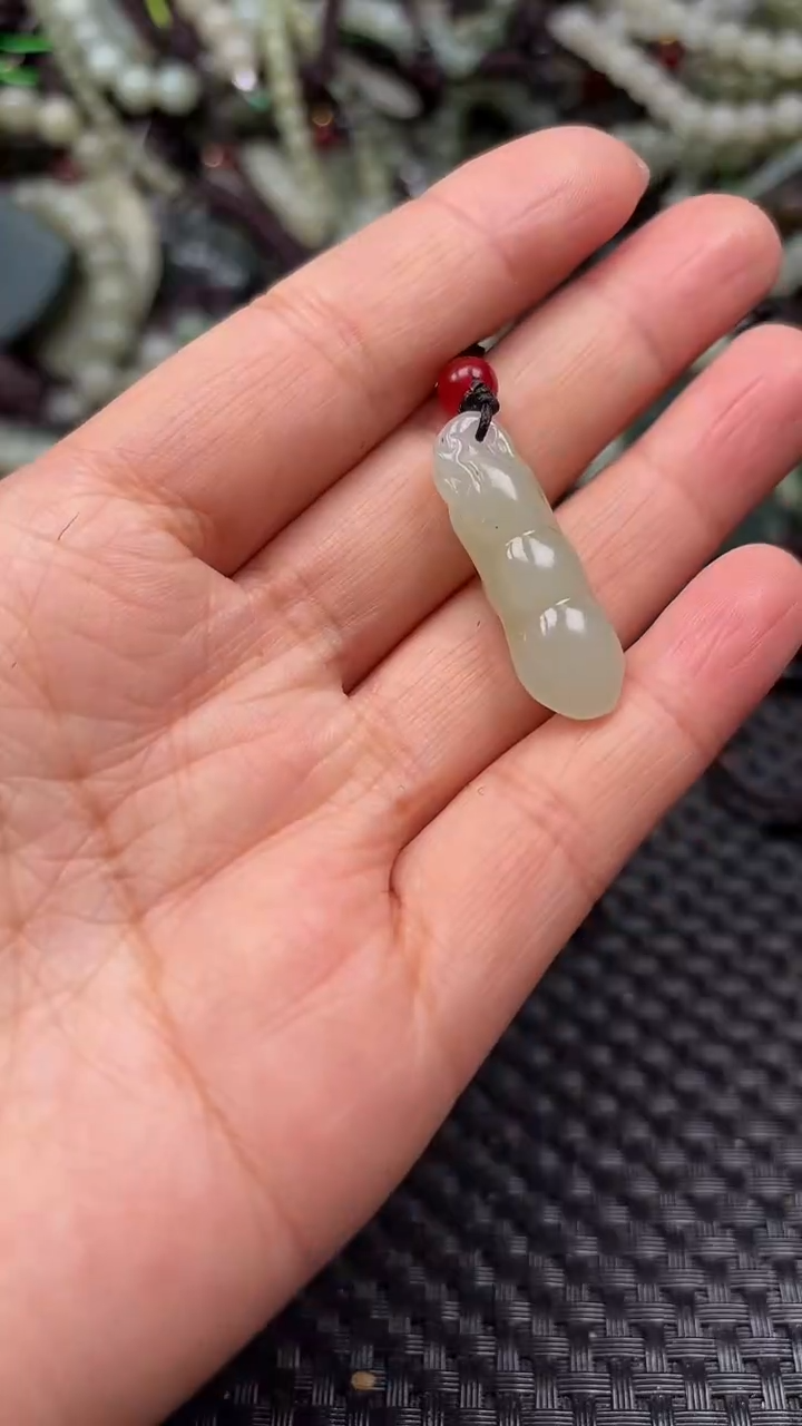 【闪购商品】和田玉颈饰未镶嵌.