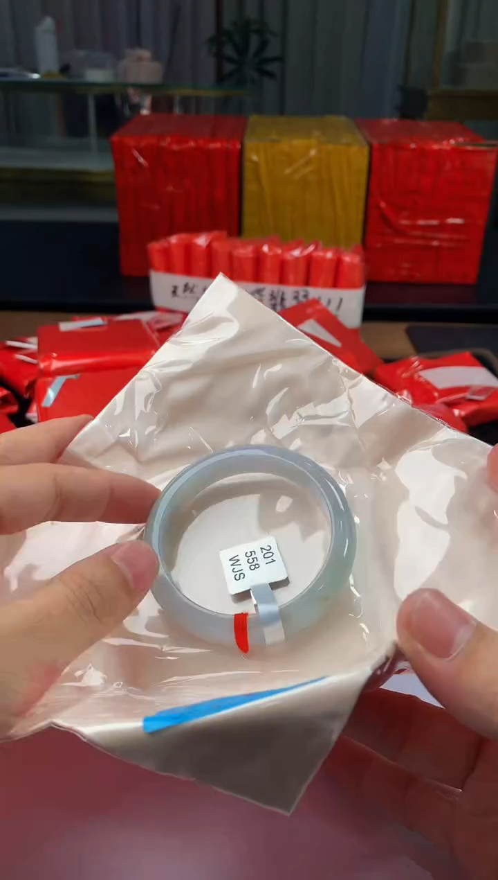 未镶嵌定制翡翠5087毛货不退不换 57-58