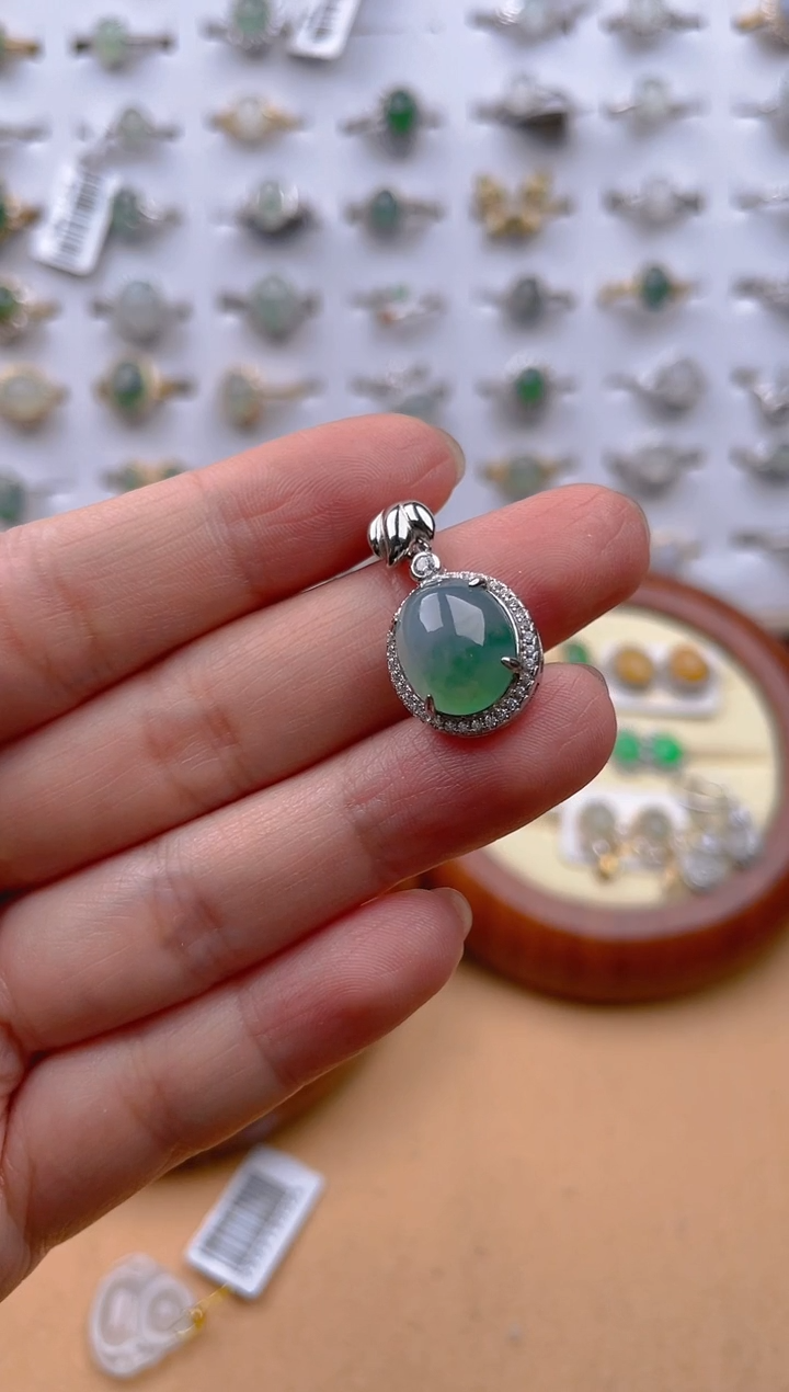 【闪购商品】翡翠吊坠(不含链)银S925镶嵌11111