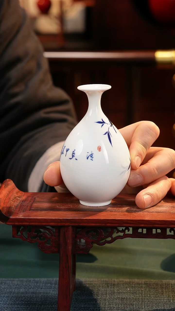 【闪购商品】摆件釉下五彩纯手工手绘原创瓷器