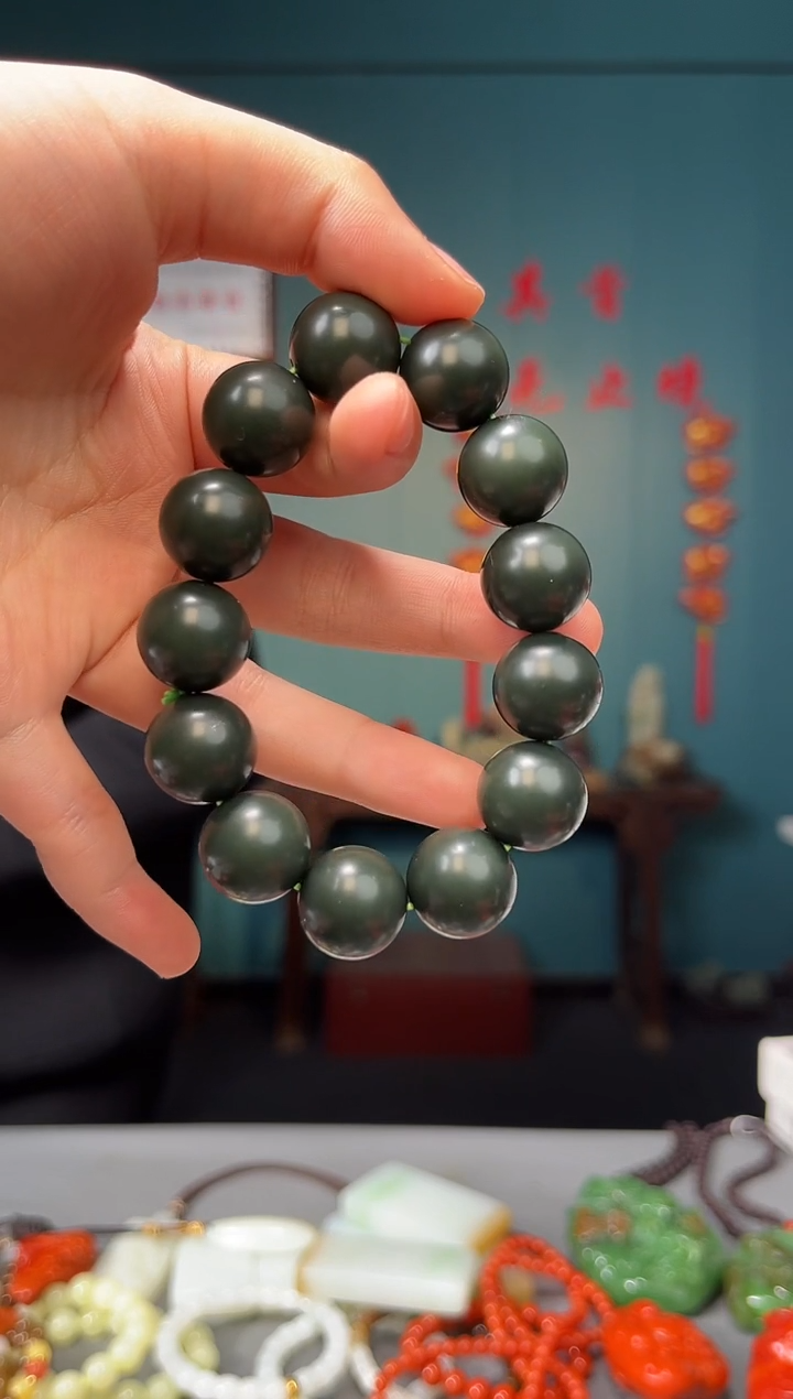 【闪购商品】和田玉颈饰未镶嵌手串