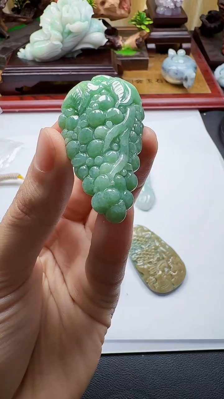 吊坠(不含链)未镶嵌翡翠1