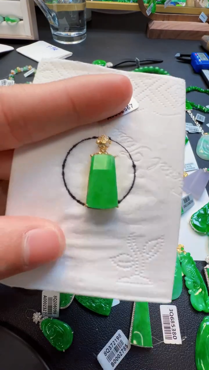 【闪购商品】定制翡翠18K金镶嵌2980元