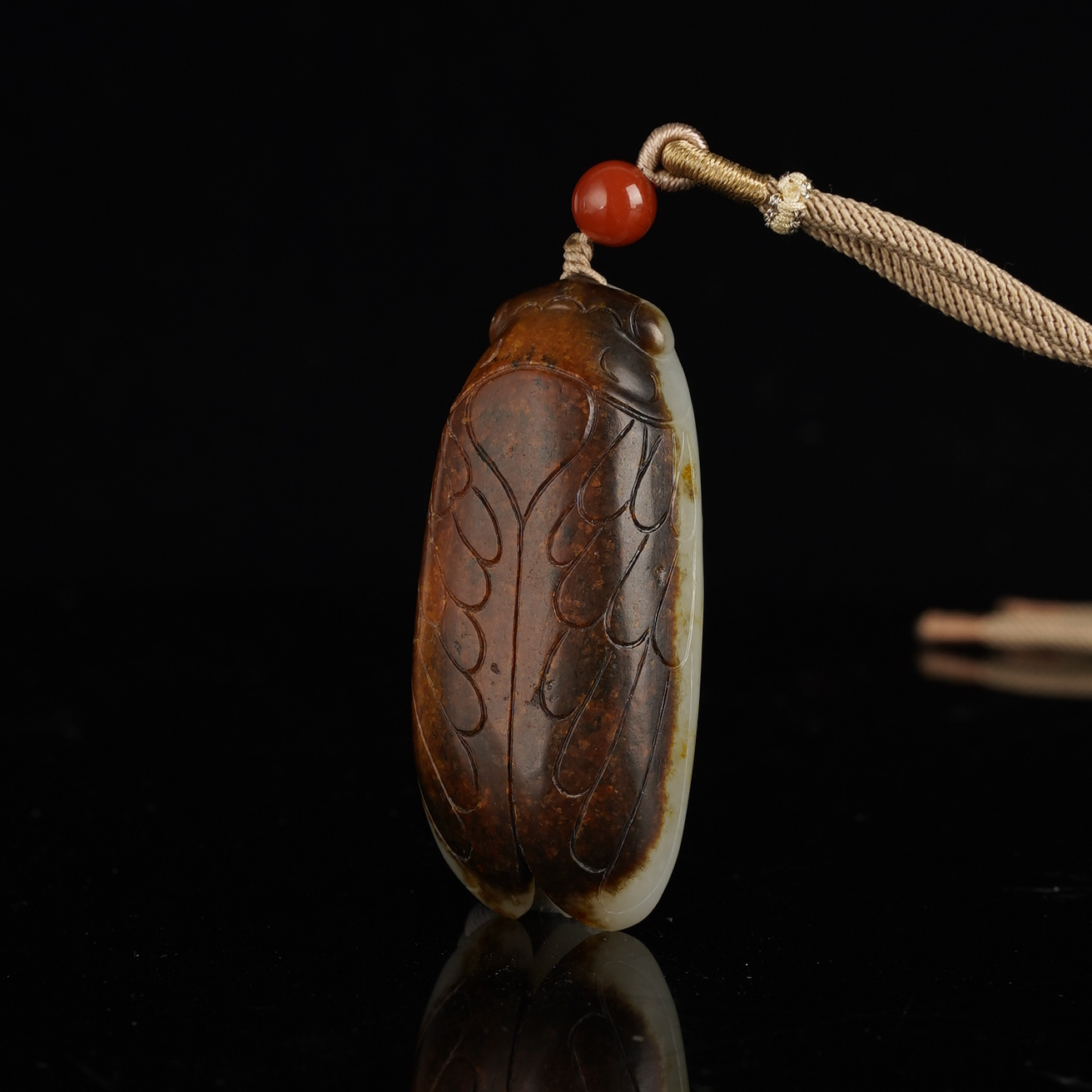 XX10256二十世纪和田玉蝉吊坠