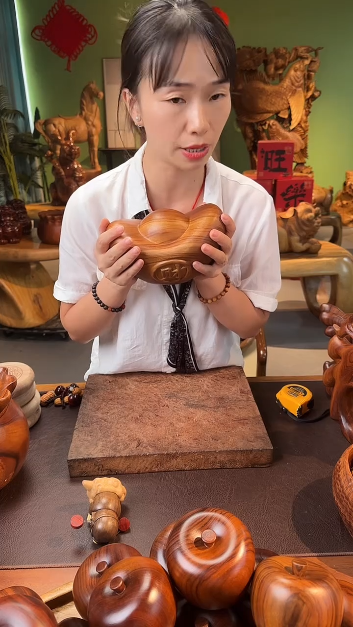 香樟木福财元宝长度20 高度 12