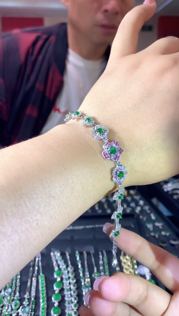 【闪购商品】银S925镶嵌翡翠手链196zgc时尚