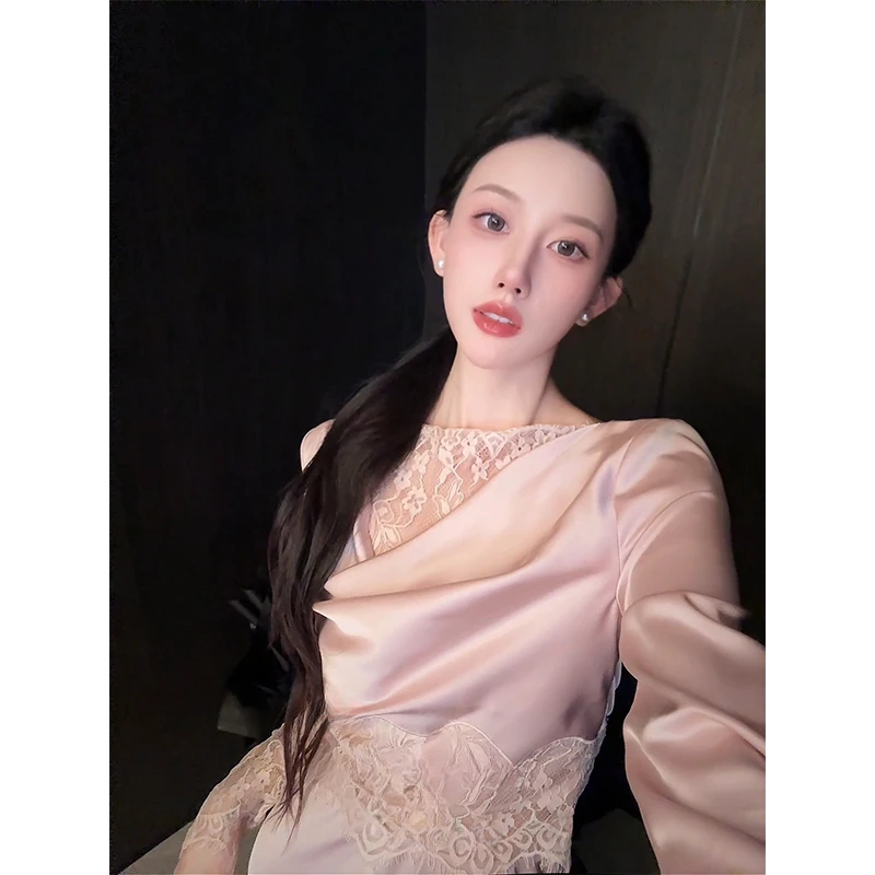 原创法式优雅缎面拼蕾丝上衣+半裙1083