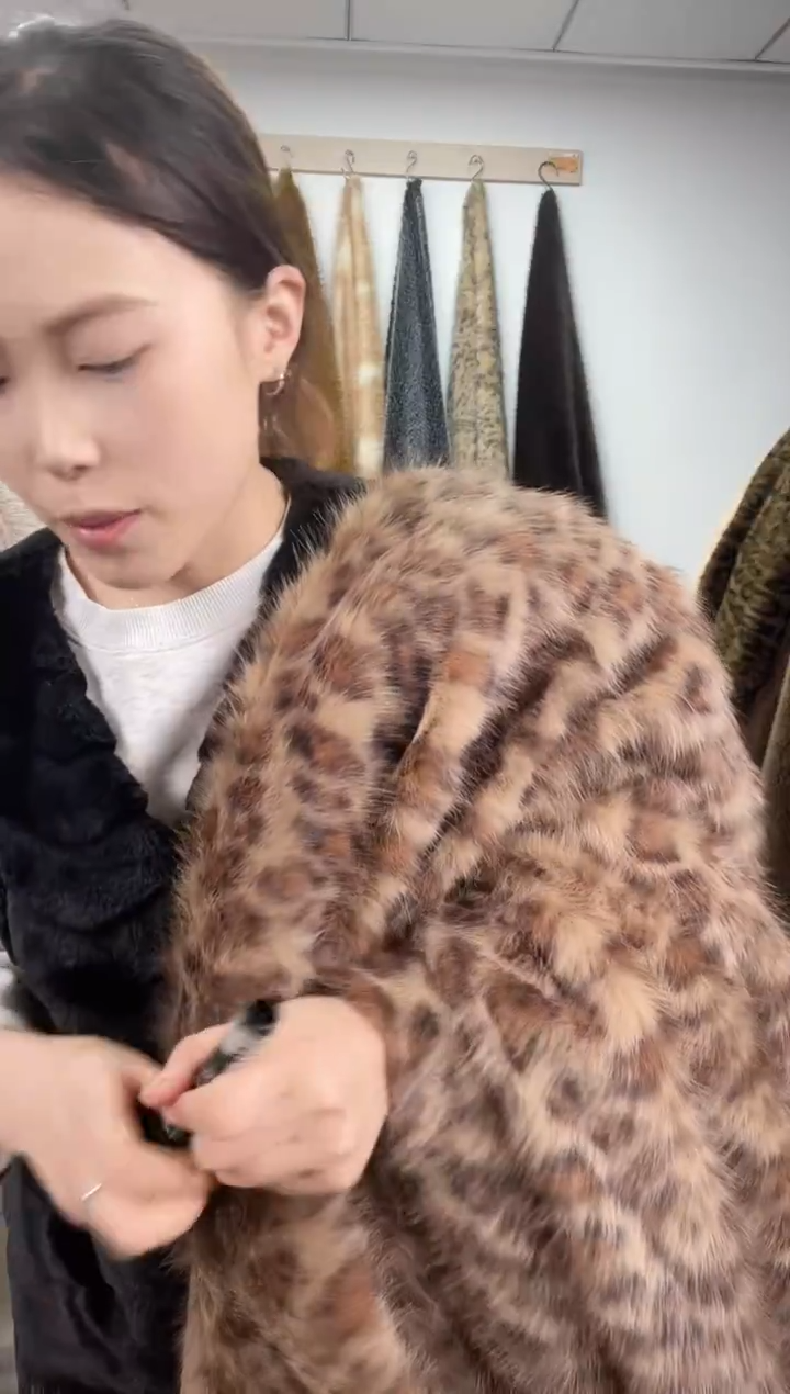 狐狸毛A172尺寸1.8*2