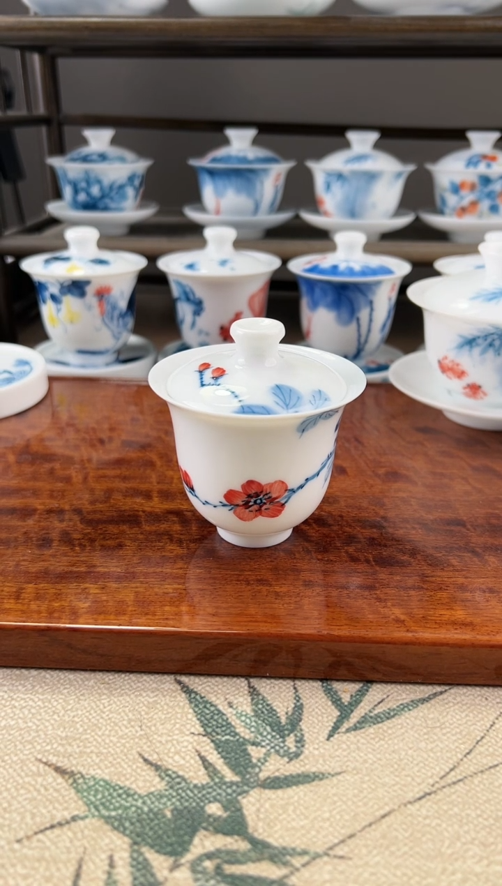 全品山茶花美人备盖碗100ml