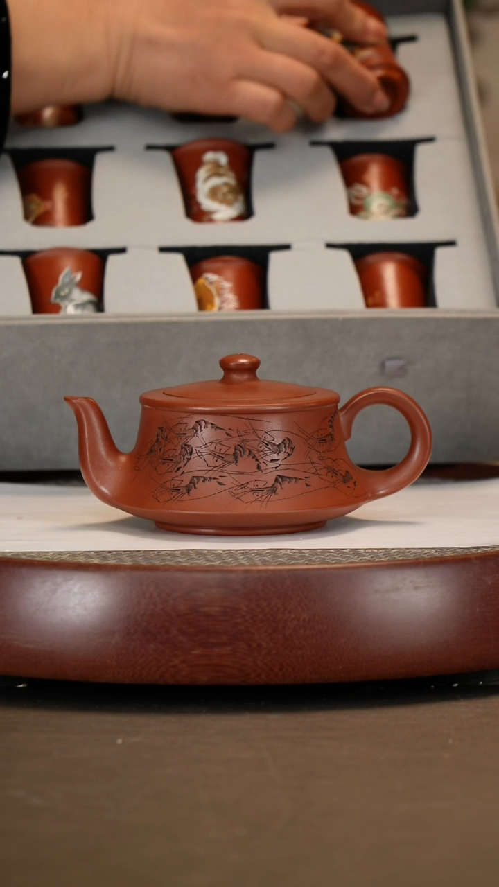 【闪购商品】紫砂茶壶【汪叶】底槽清曲壶