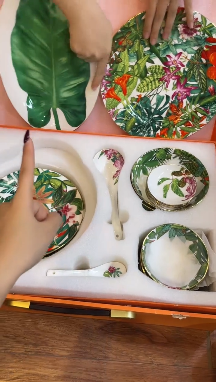 杯鸿辉家品牌瓷器，京东包邮！