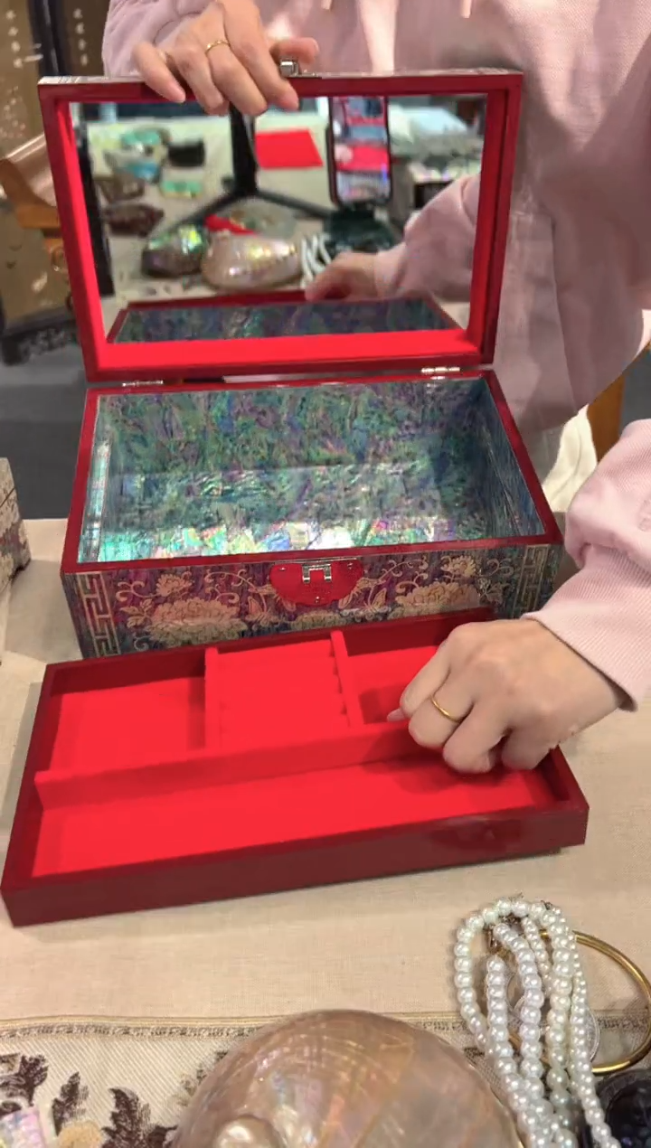 【闪购商品】鱼锁满贝底弘贝雅螺钿漆器文化馆