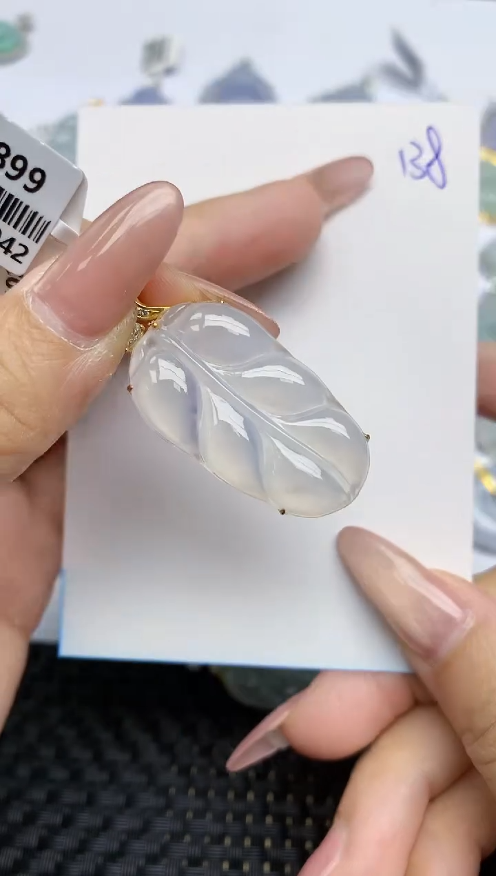 【闪购商品】翡翠颈饰18K金镶嵌天然A货翡翠 138