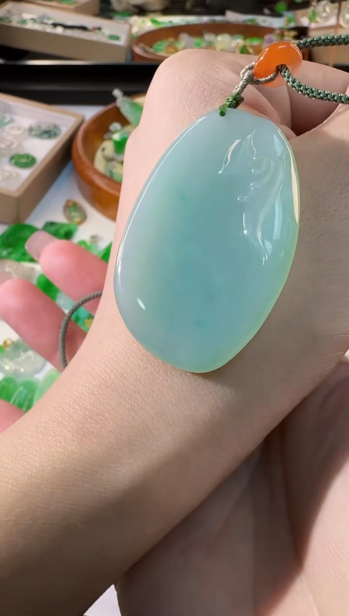 【闪购商品】翡翠18K金镶嵌颈饰缅甸翡翠A货吊坠
