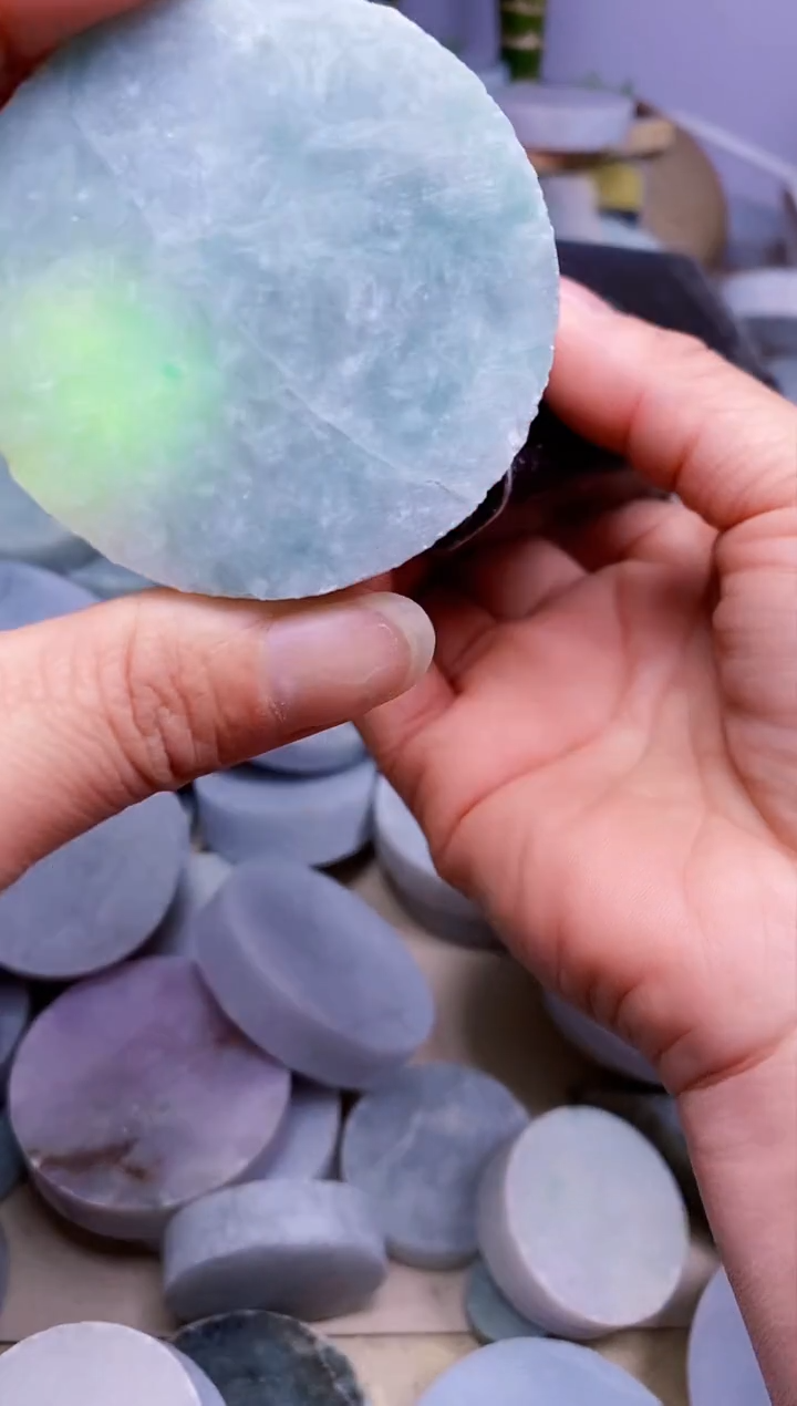 【闪购商品】翡翠颈饰未镶嵌翡翠863