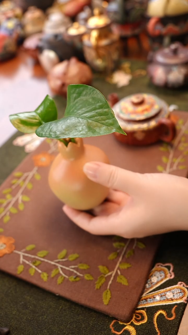 茶壶紫砂石榴花插