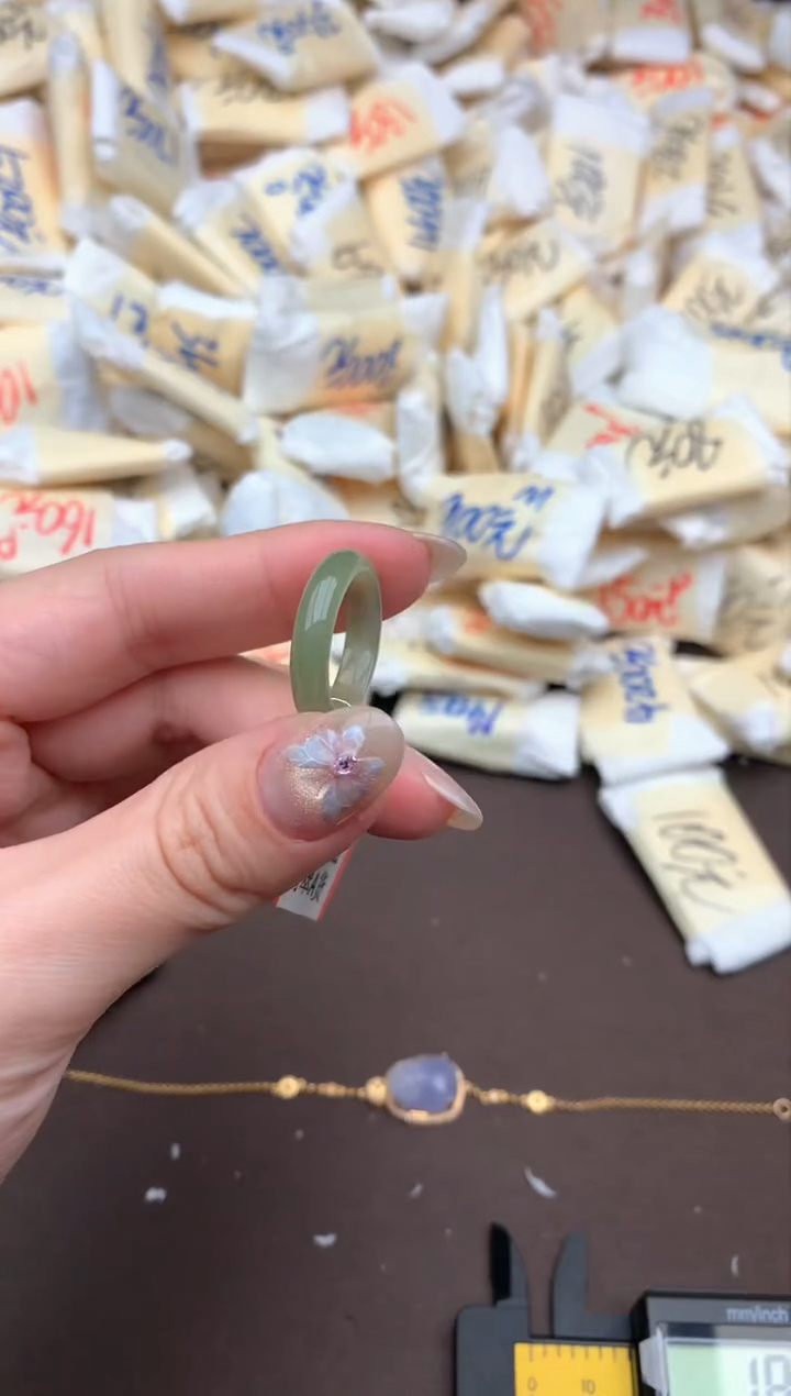 【闪购商品】翡翠戒圈未镶嵌14圈
