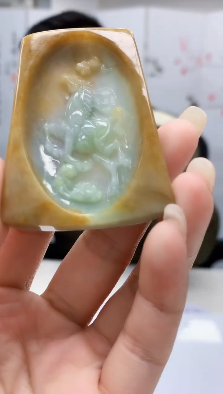 【闪购商品】定制翡翠未镶嵌5152lr-毛货挂件222