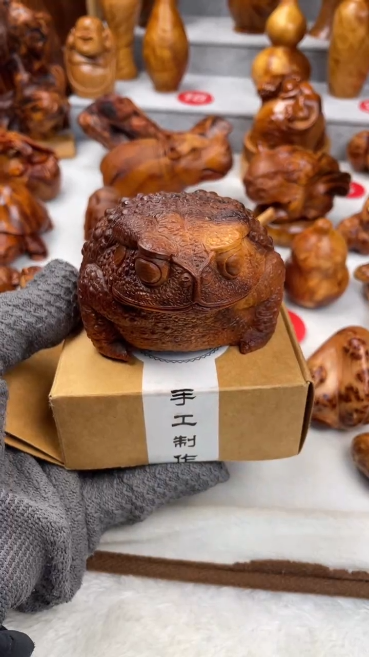木假****?太行崖柏陈化精品 大黑呱呱/把件/雕刻件-鉴赏期48小时