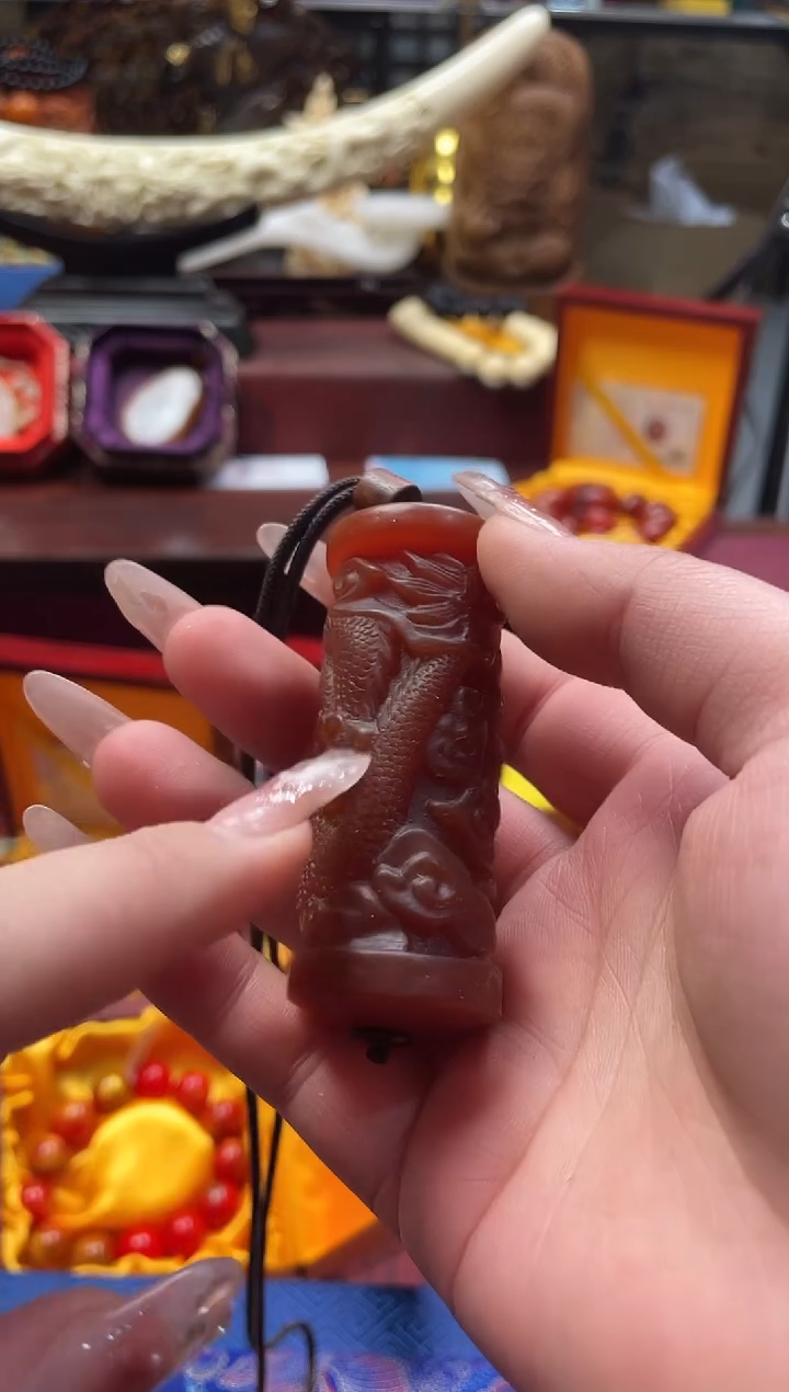 【闪购商品】一一一一一一一龙柱