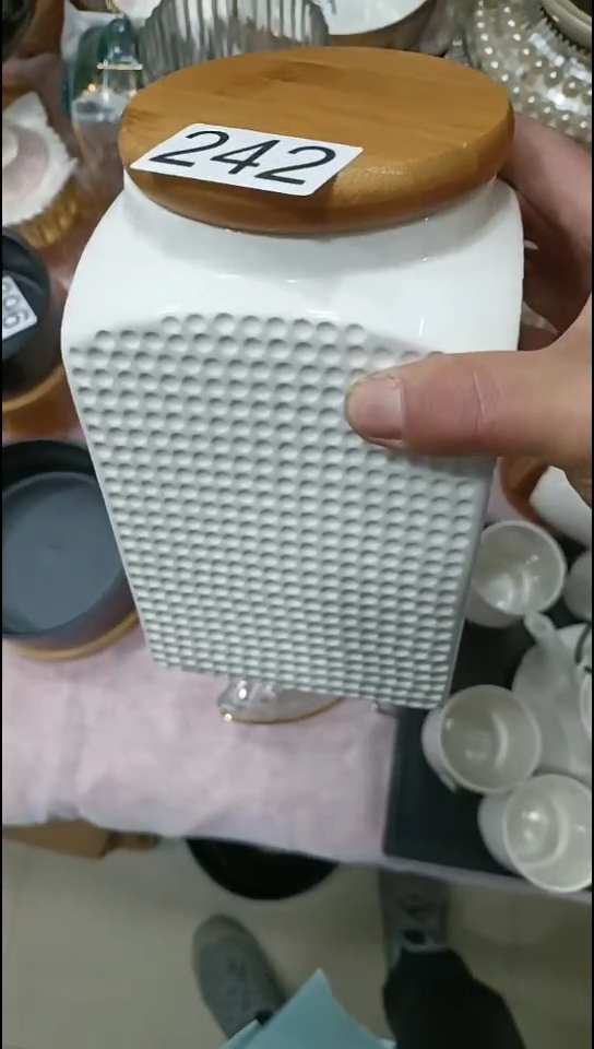 【闪购商品】瓷242大密封罐